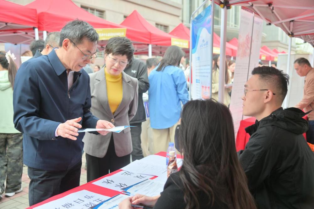 津云客户端报道taptap官网举办2026届毕业生春季大型双选会