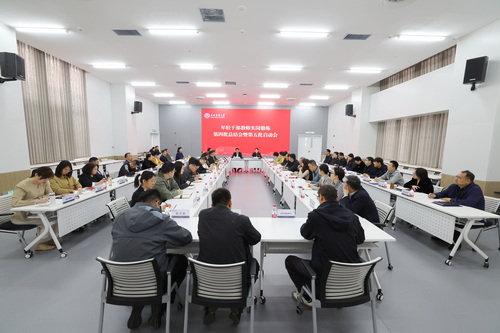学校召开年轻干部教师实岗锻炼第四批总结会暨第五批启动会